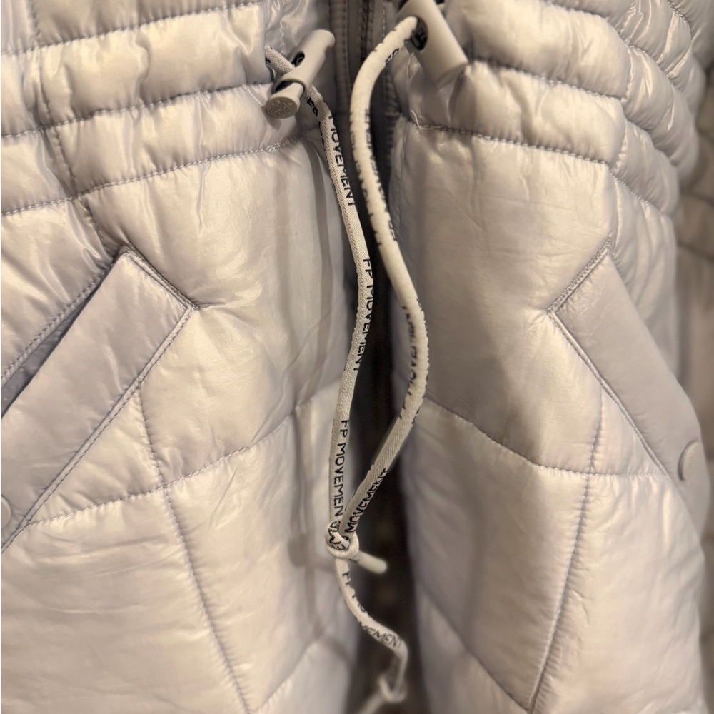 Free People | NWOT Patricia Convertible Pancho Puffer - Picture 8 of 15
